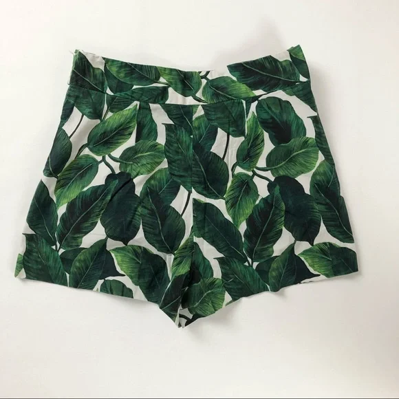 Milly Banana Leaf Shorts 0 - Picture 2 of 6